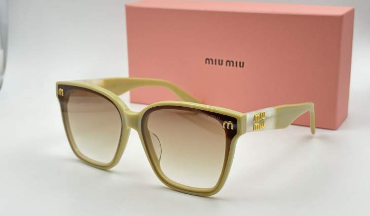 Picture of Miu Miu Sunglasses _SKUfw80879606fw